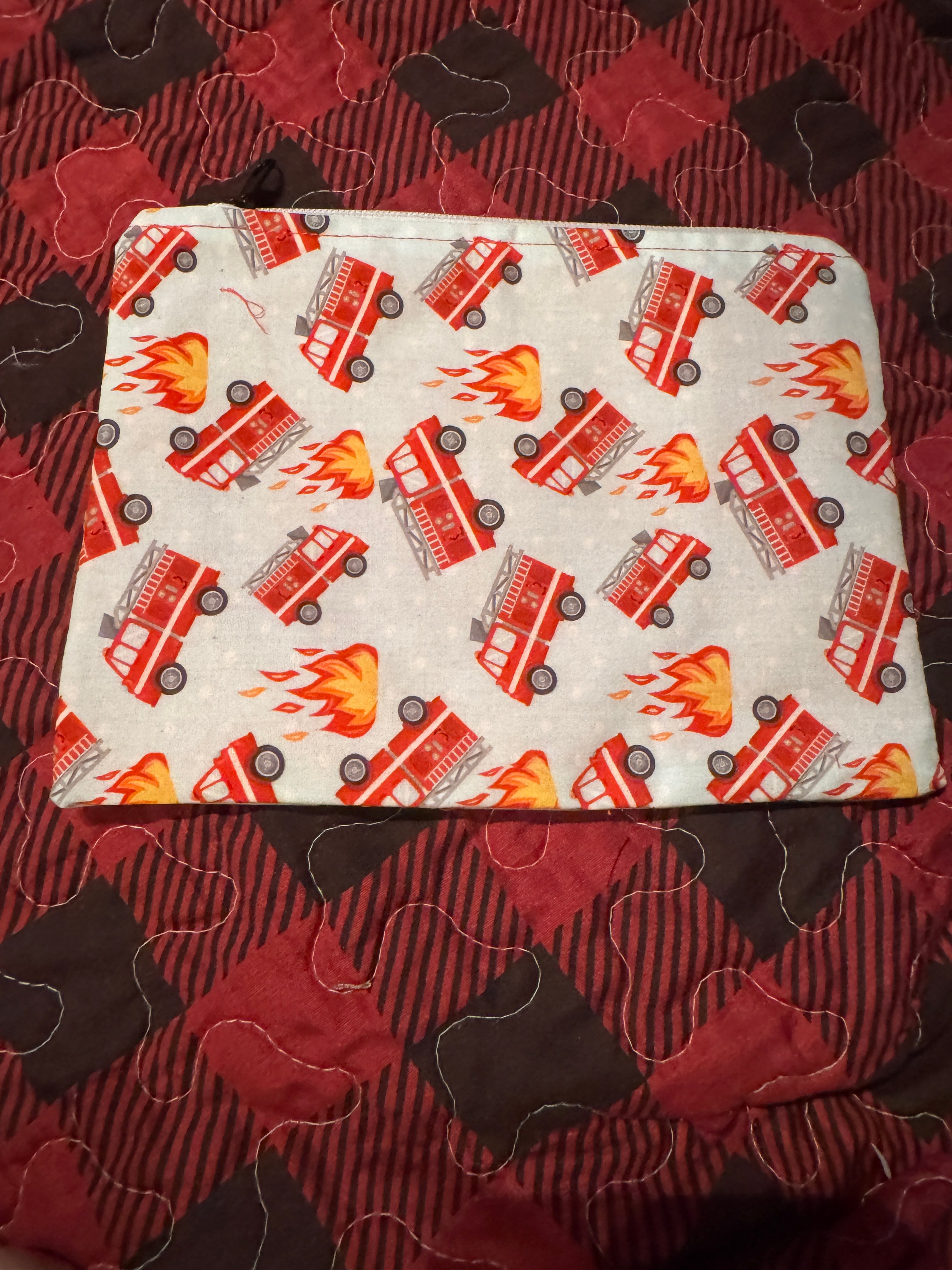 Medium plus pencil bag